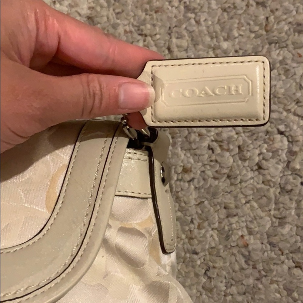SOLD Coach bag - Picture 4 of 6